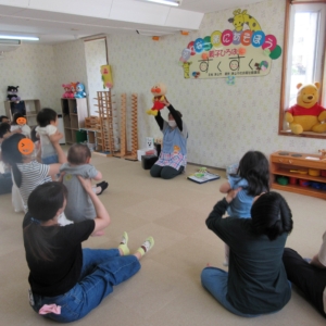 親子ひろば「すくすく」おはなしタイム イメージ